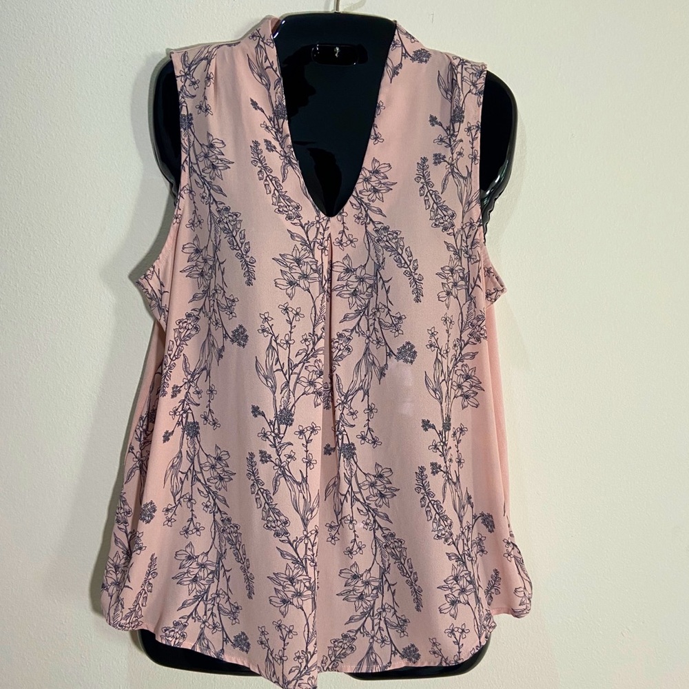 Worthington Blush Floral Blouse Sleeveless SP